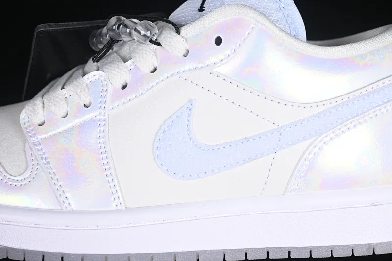 All Categories Air Jordan Jordan Series Basketball Shoes Air Jordan 1 Low Air Jordan 1 Low "Year of the Snake 2025" AJ1 Joe 1 Beige Symphony Pearlescent Low-top Cultural Basketball Shoes HF4080-001